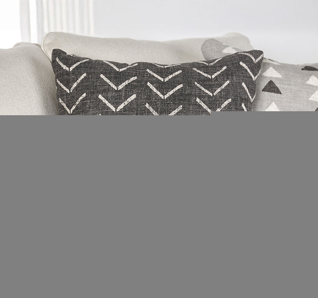 Hyde Park Loveseat w/ Pillows - US Furniture & Mattress (Waterbury,CT)*